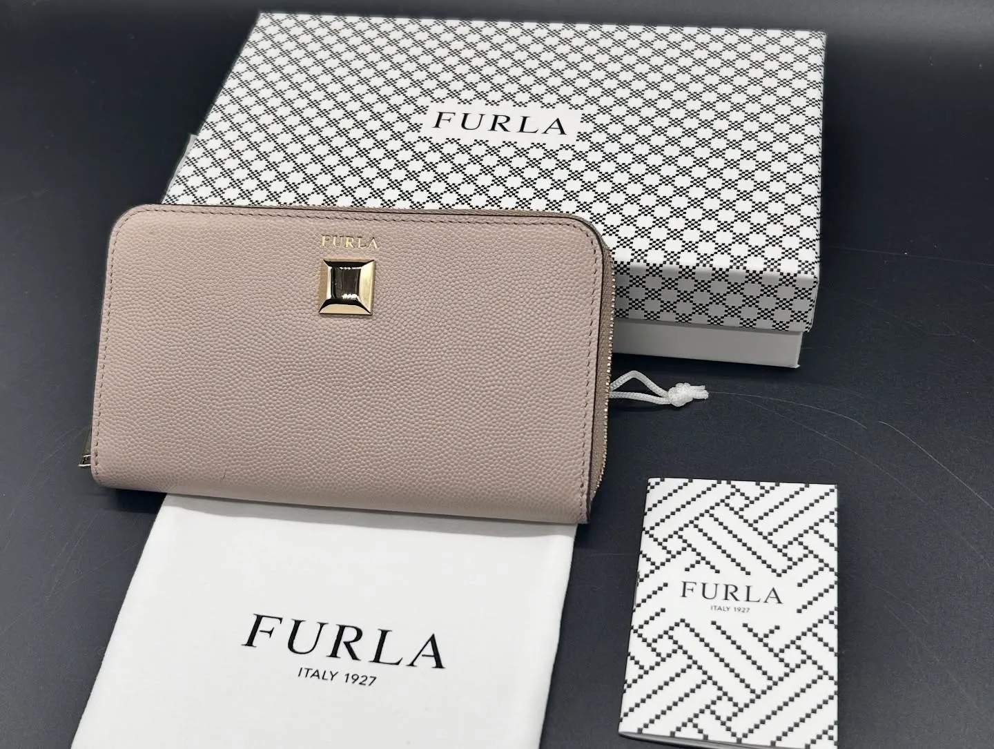 ✨FURLA 財布 桑名市で買取✨