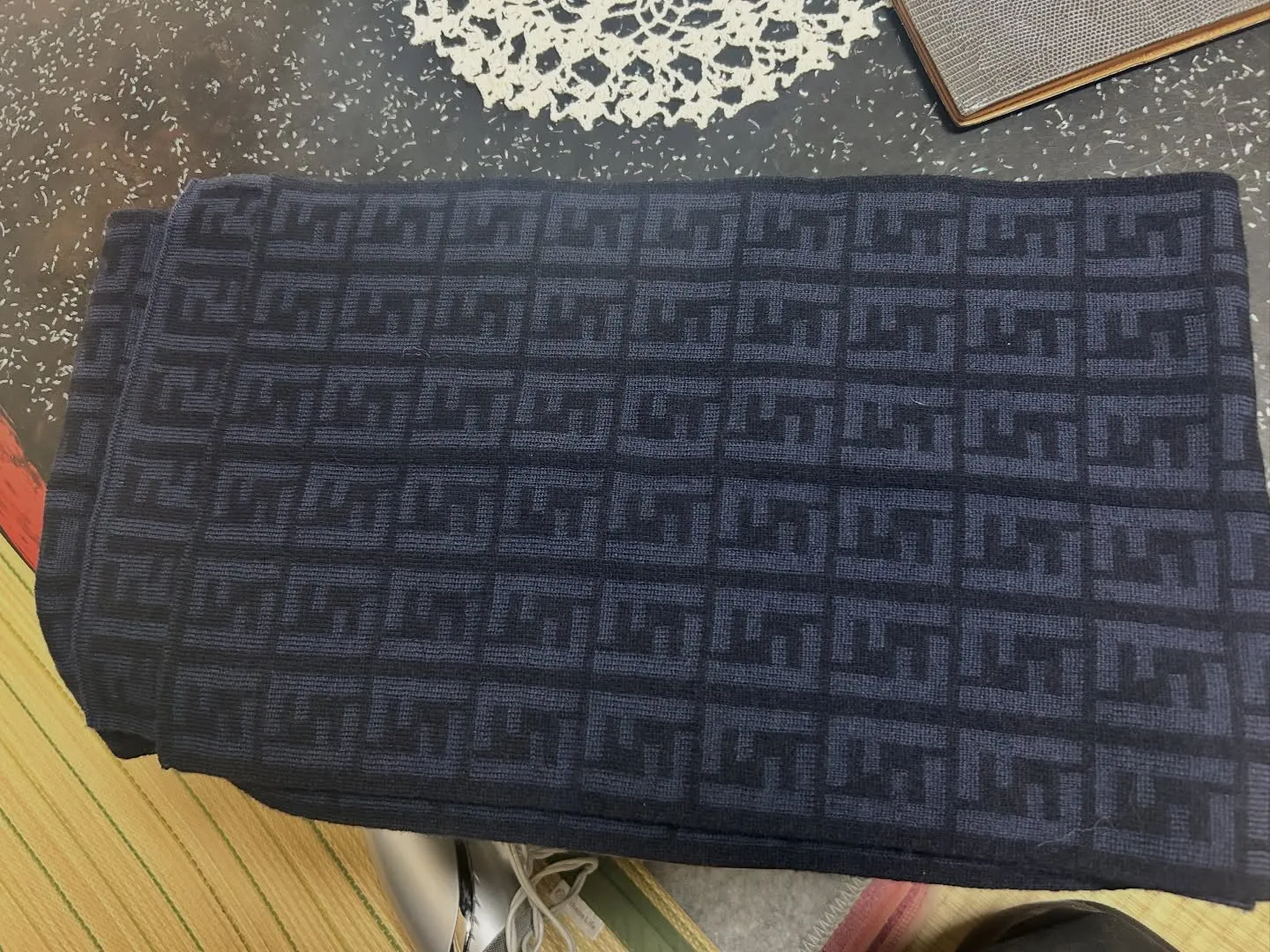 ✨フェンディ マフラーを四日市市で買取✨