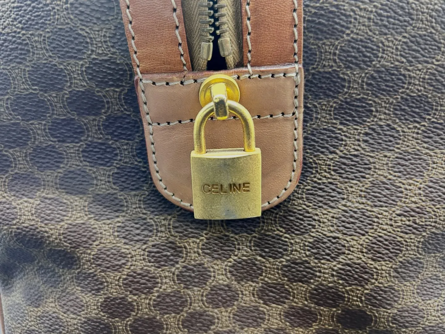 👜CELINE ボストンバッグ M14 桑名市で買取✨