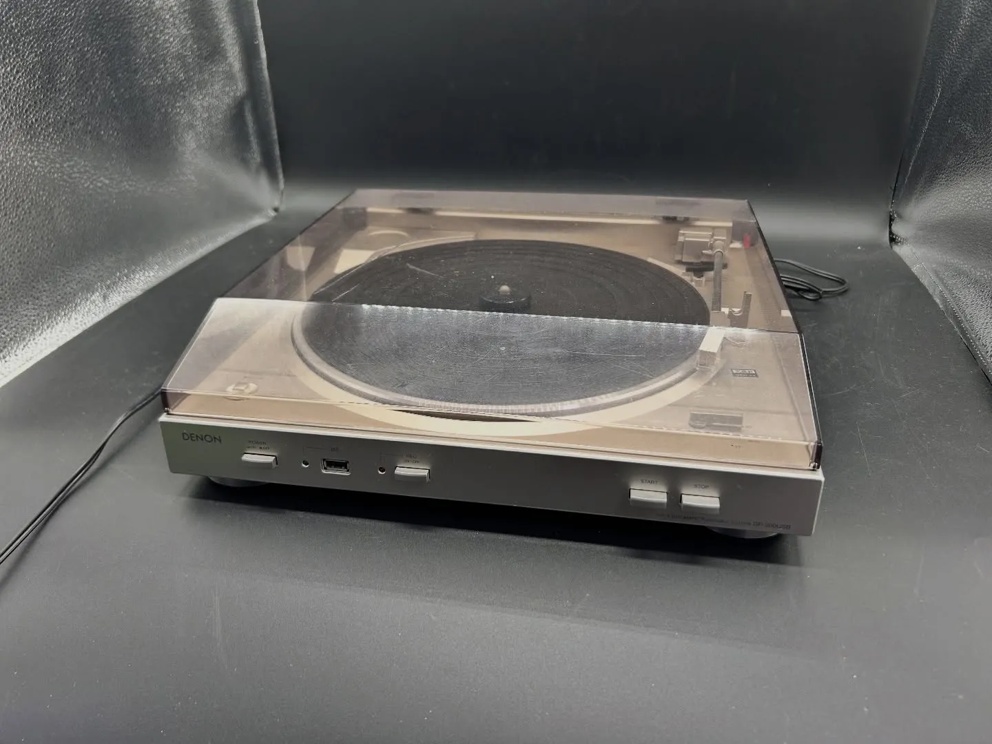 🎶 DENON ターンテーブル DP-200USB を四日市...