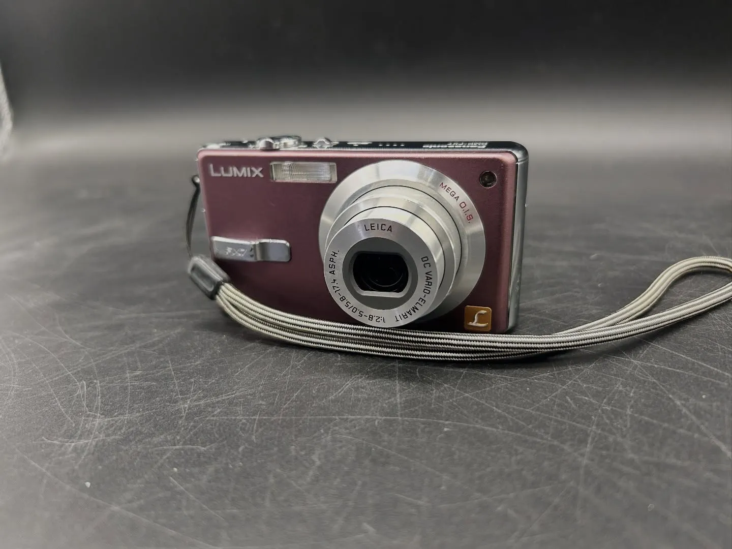 📸 Panasonic デジタルカメラ DMC-FX7 を名...