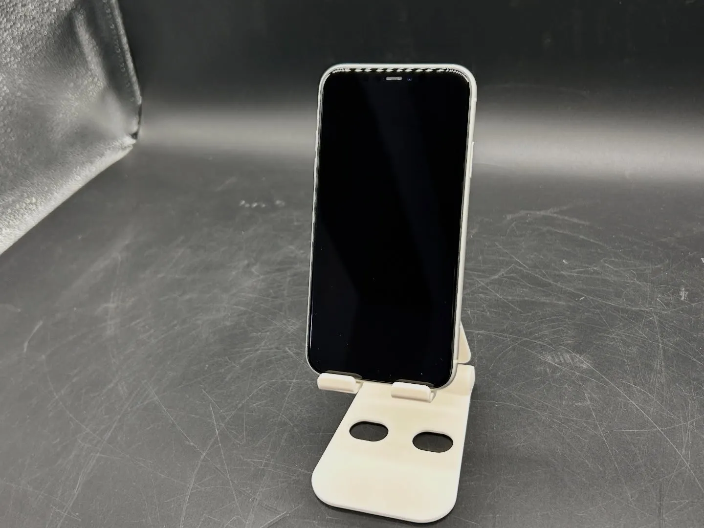 📱 iPhone 11（64GB ホワイト / SIMフリー...