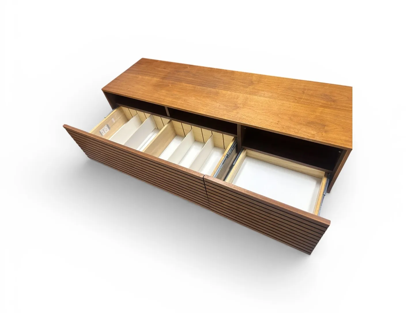 🪑 広松木工 VERA CREPA テレビボード150を名古...