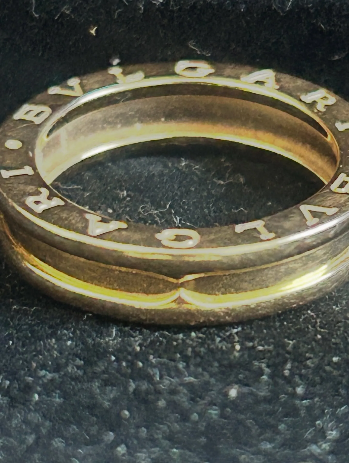 💍 BVLGARI ビー・ゼロワン（B.zero1）リングを...