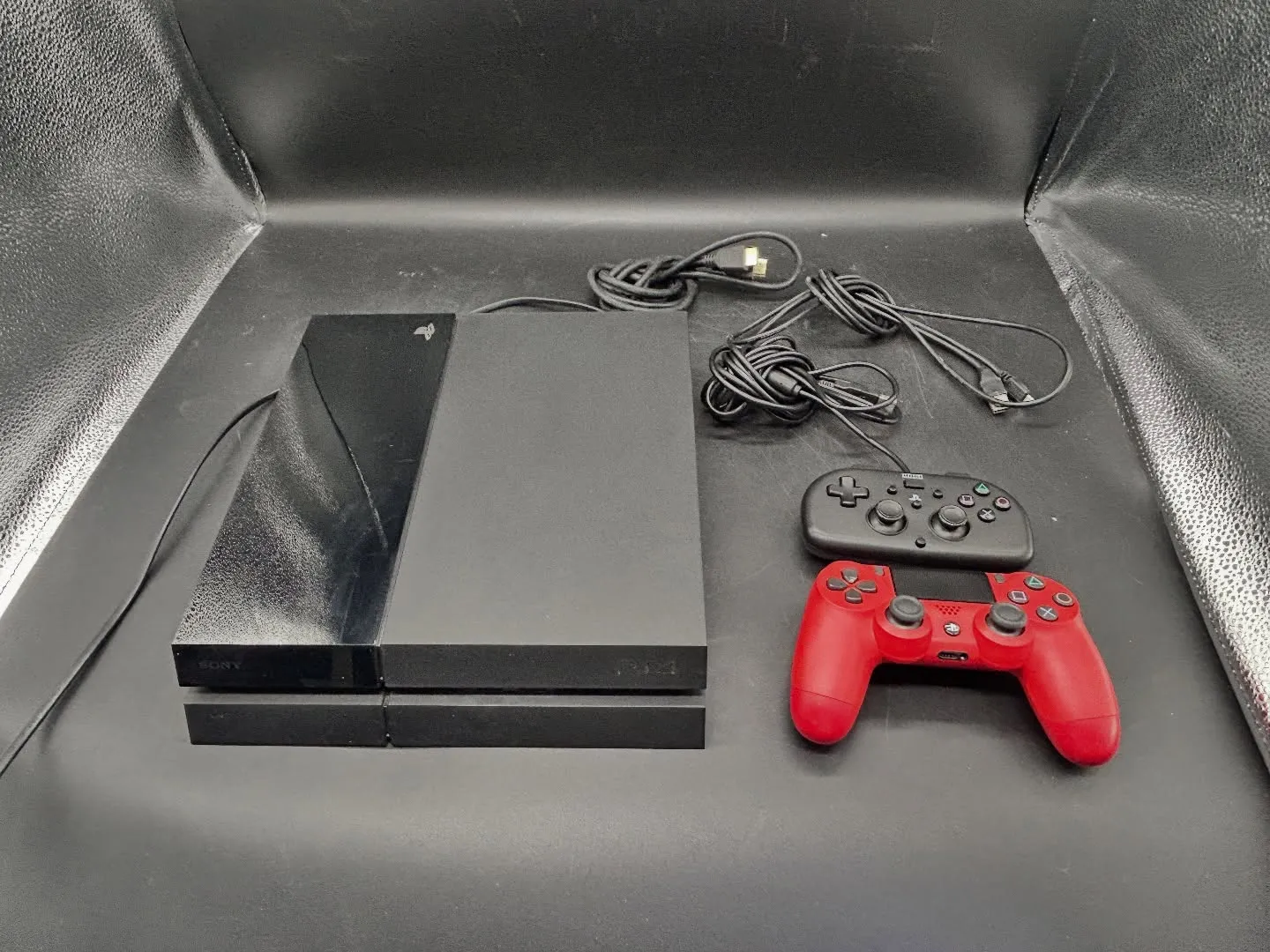 🎮 初期型PS4を亀山市でお買取しました!✨