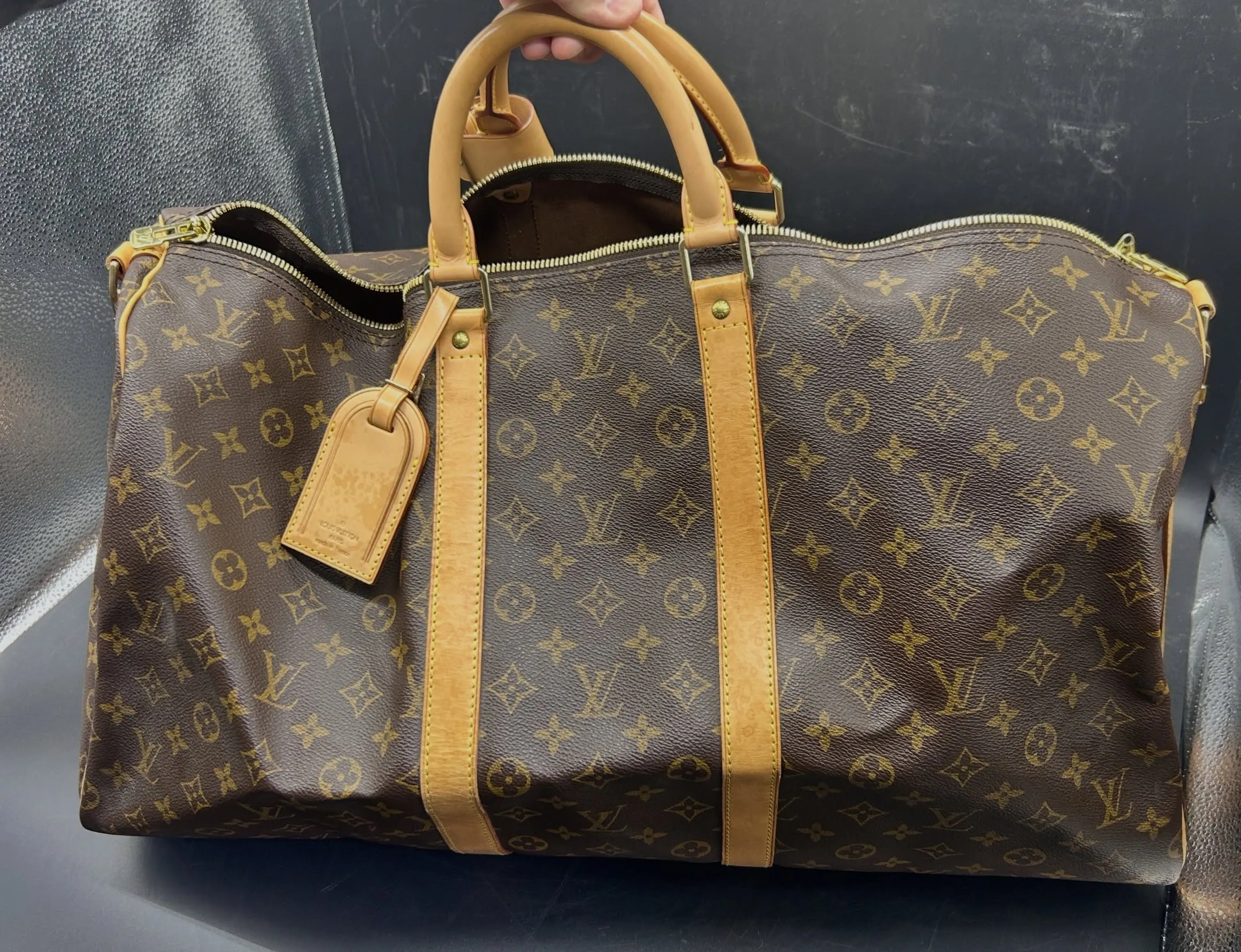 👜 ヴィトン モノグラム キーポル55 M41424を四日市...