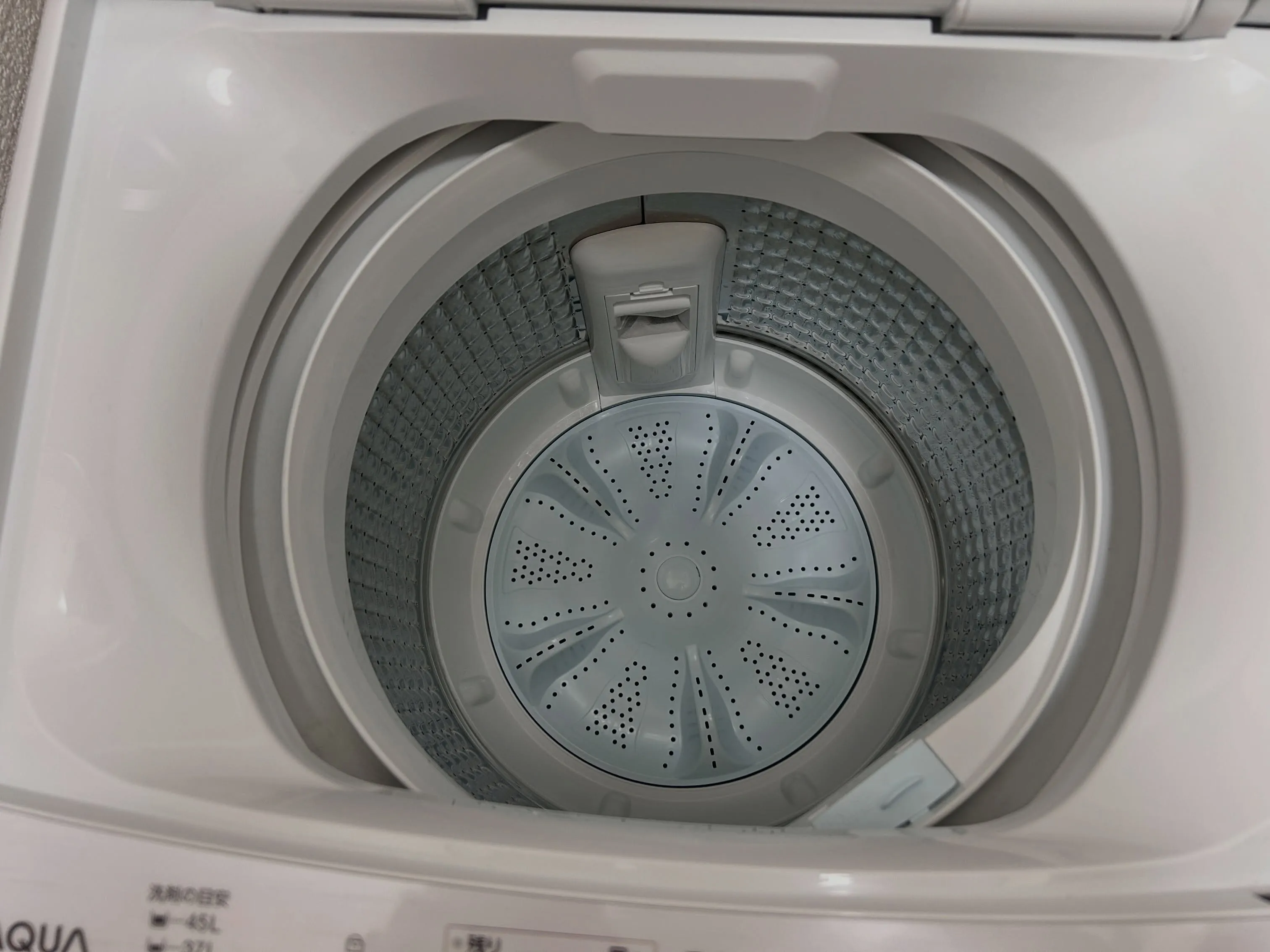 🧺 AQUA 全自動電気洗濯機 AQW-5E5を四日市で高価...