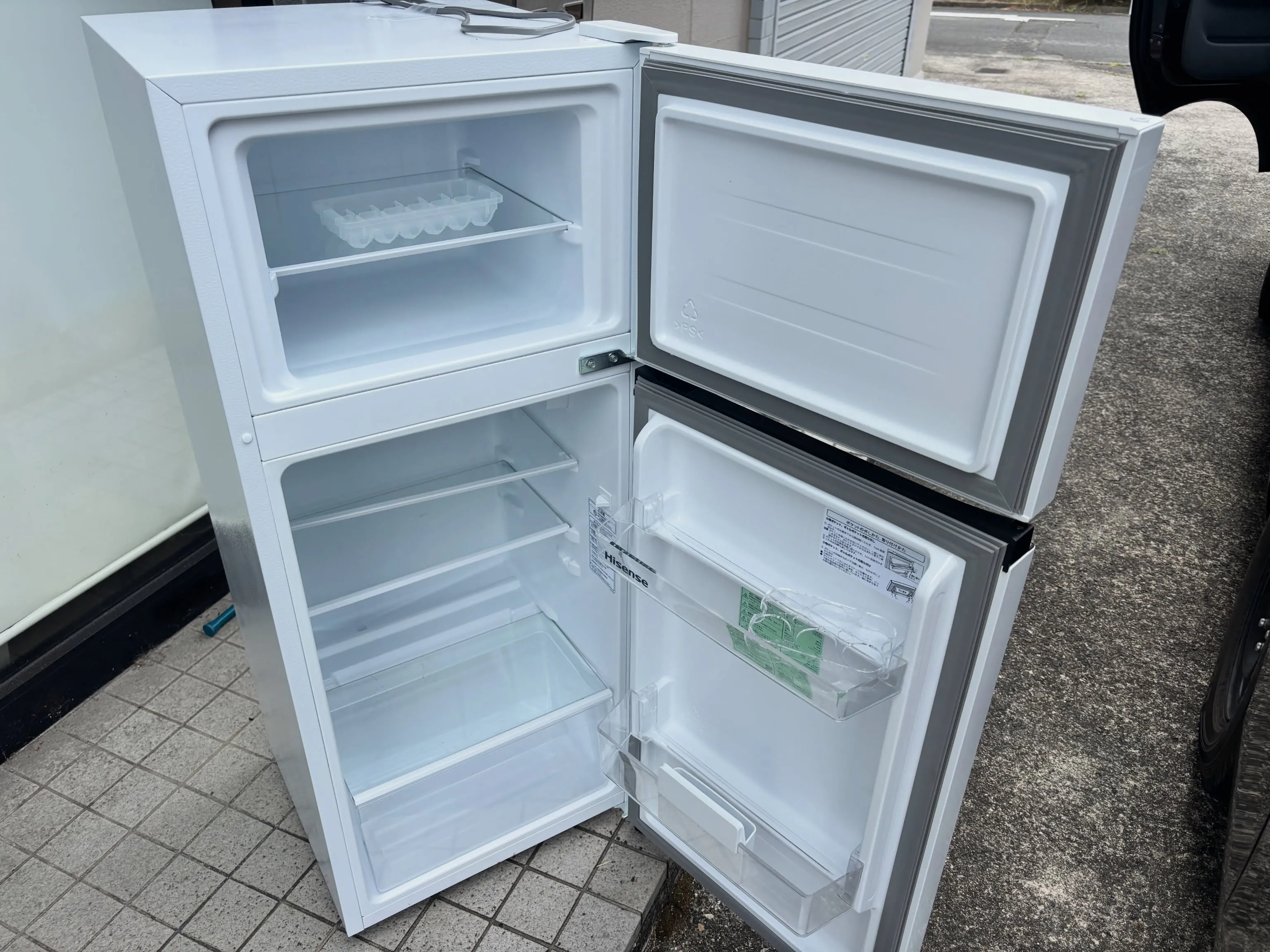 🧊 ハイセンス 冷蔵庫 HR-B12E3Wを四日市で高価買取...