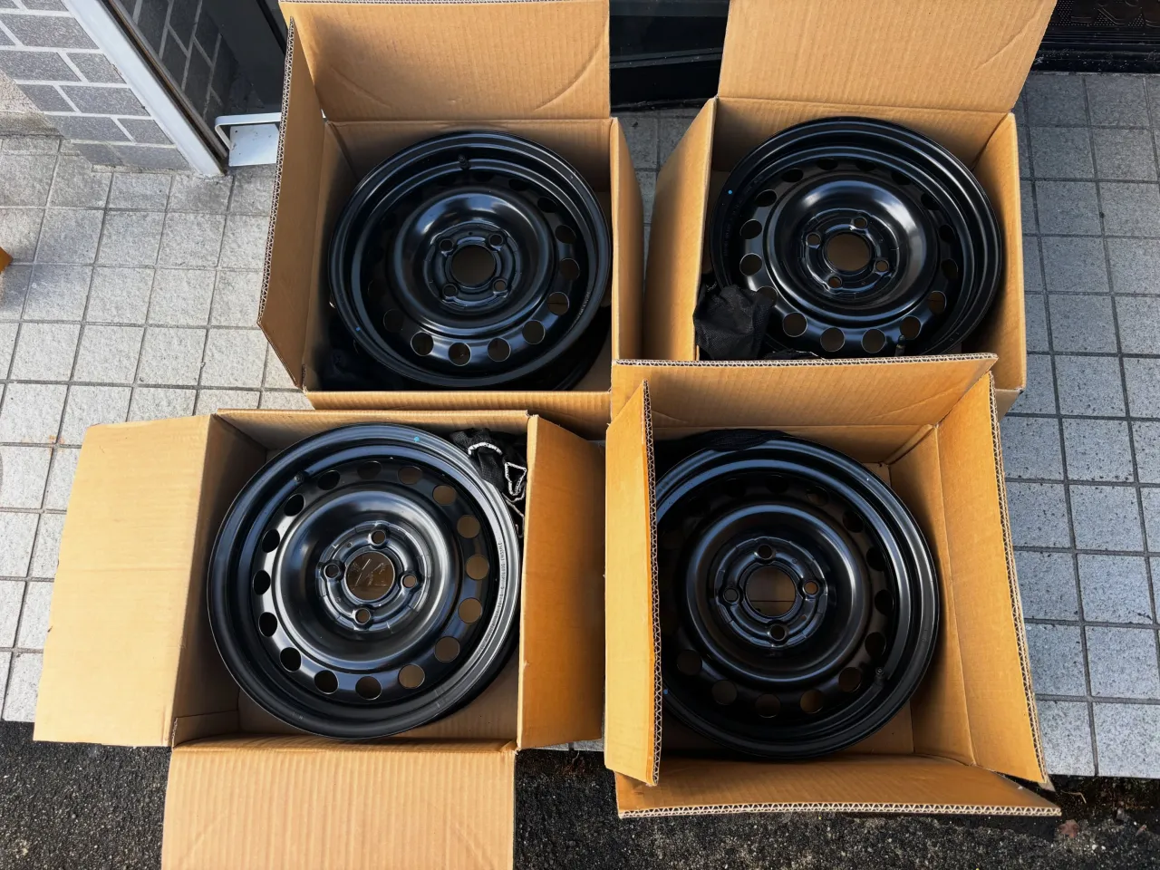 🚗 日産 純正タイヤ・ホイールを津市で買取✨
