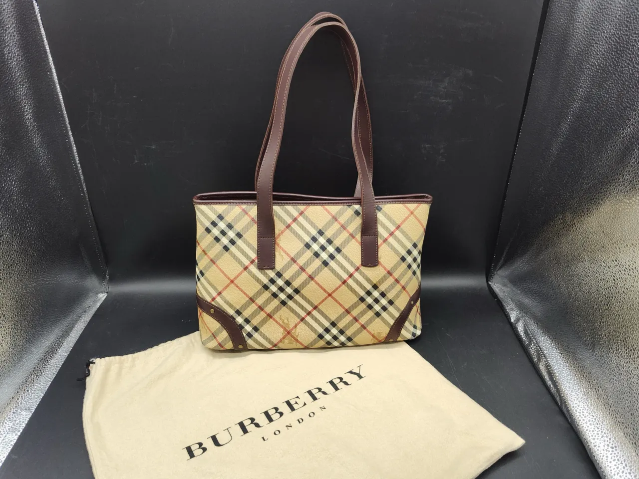 👜 バーバリー ハンドバッグ ノバチェックを名古屋市で買取✨