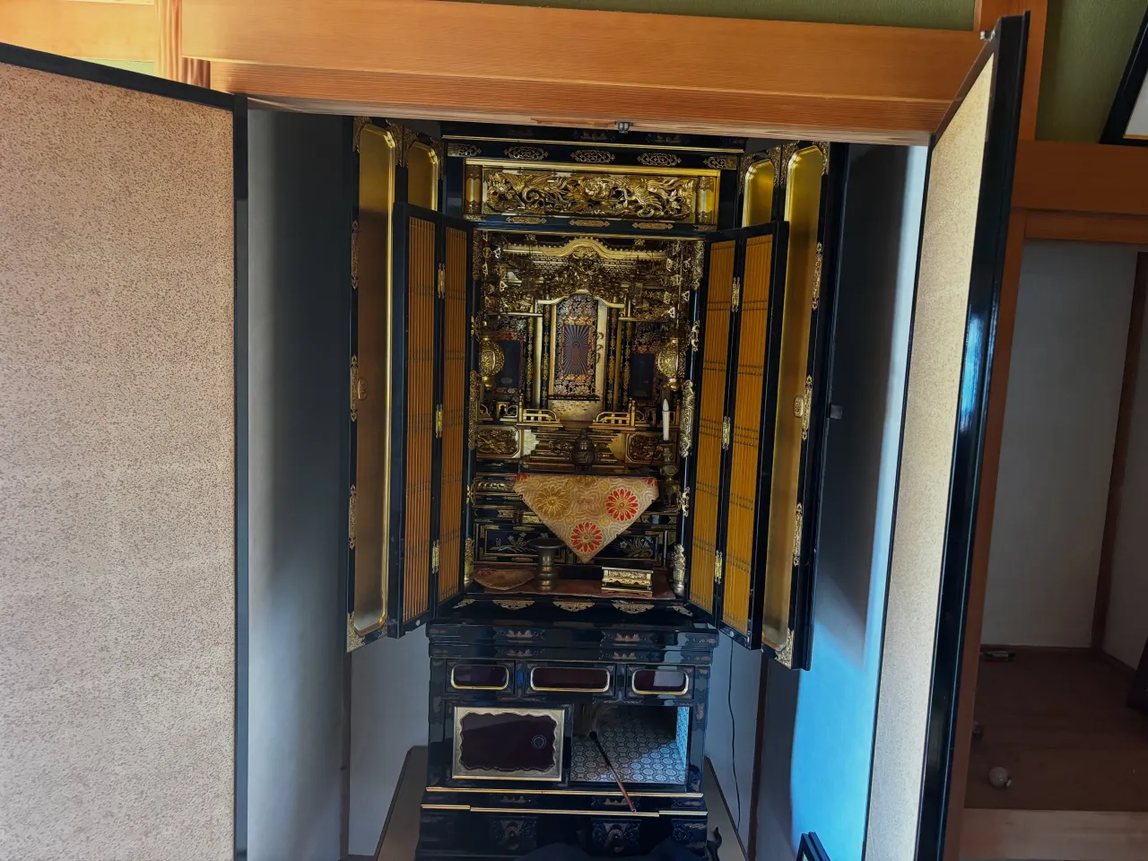 🙏 金仏壇を四日市で買取✨